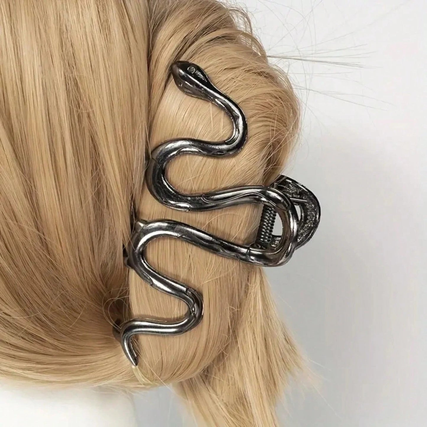 carttello Sleek Snake Hair Clip